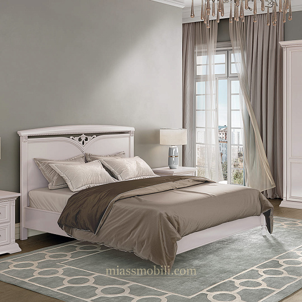 Кровать двойная Lorenzo пудра без ножной спинки