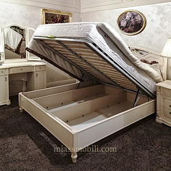 Кровать двойная (1800x2000) с ножной спинкой